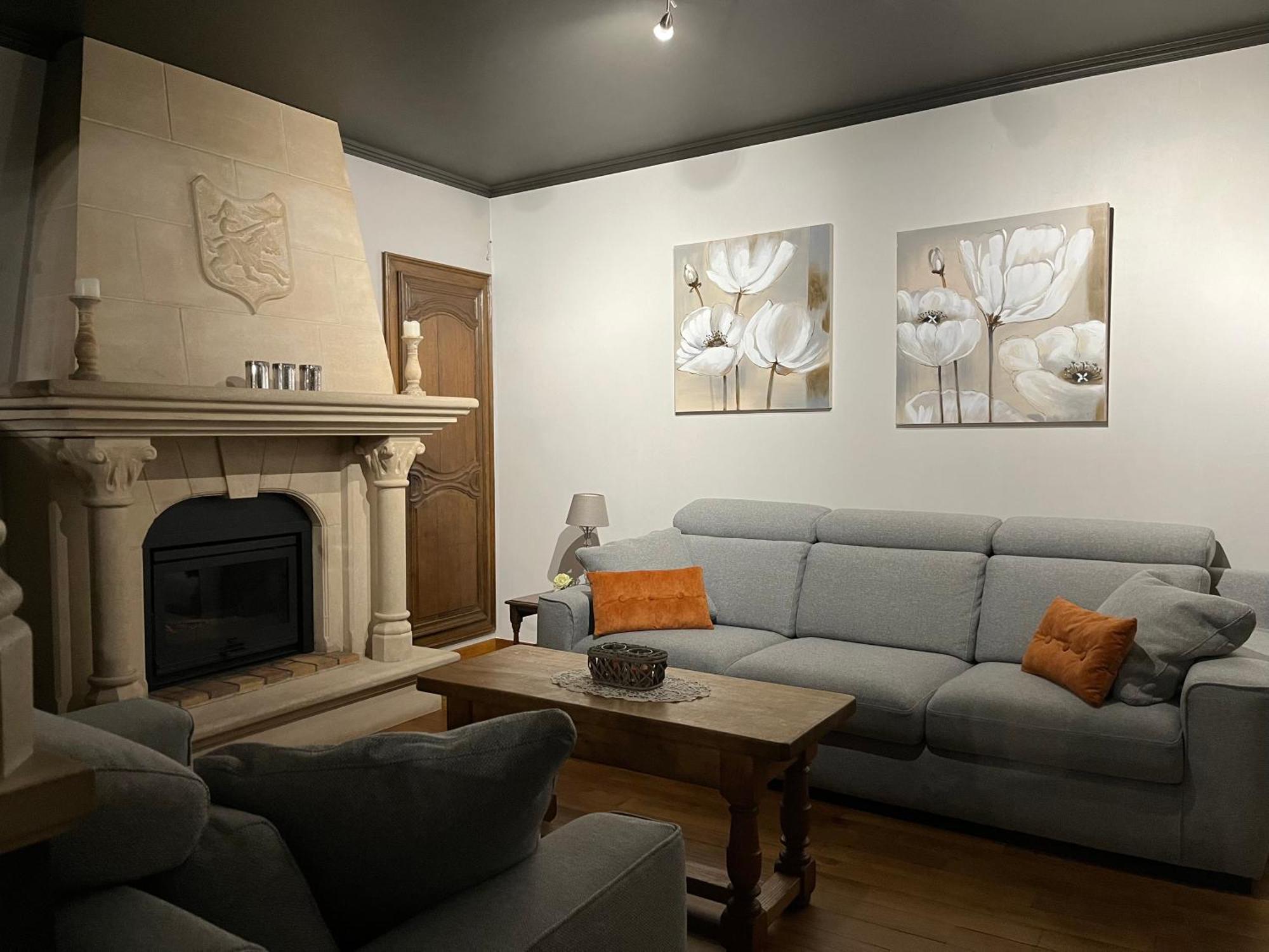 Gite L'Hote-Antique บูยง ภายนอก รูปภาพ